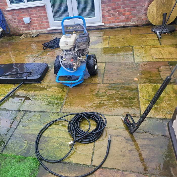 SWK Jet Washing in action